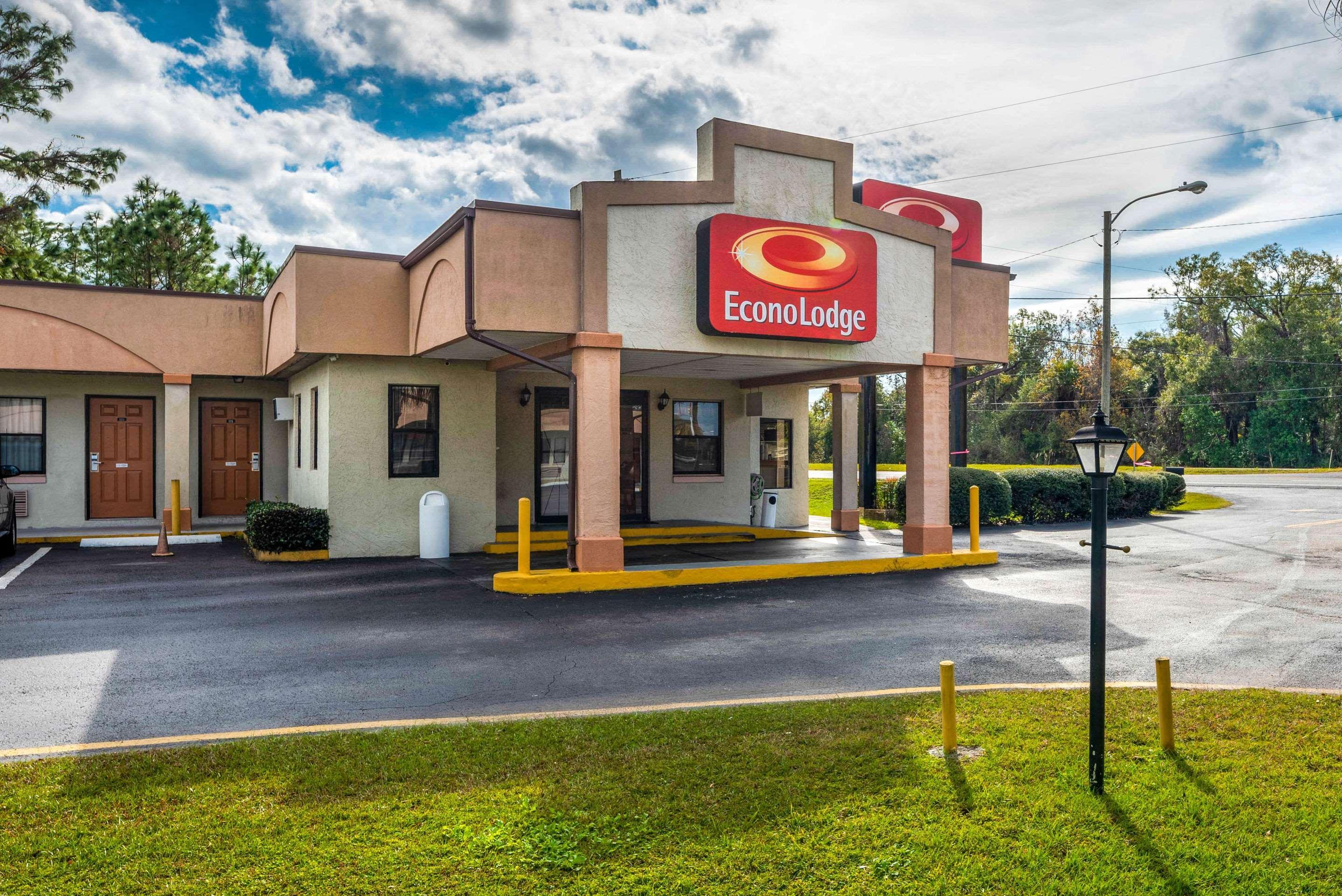 קריסטל ריבר Econo Lodge מראה חיצוני תמונה