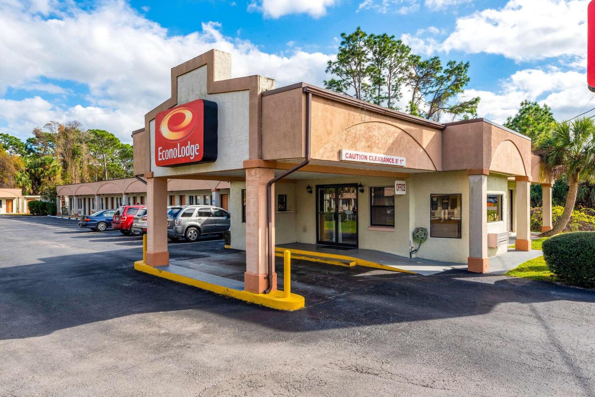קריסטל ריבר Econo Lodge מראה חיצוני תמונה